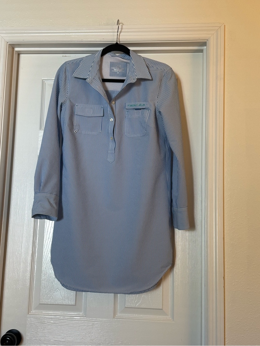 Vineyard Vines Harbor Stripe Cover Up Shirt SZ 8 - Picture 3 of 5